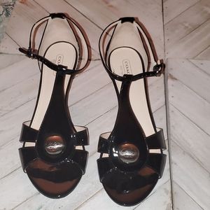 Coach Size 8.5 B Vintage Y2K Black Patent Leather ⚫ Heel